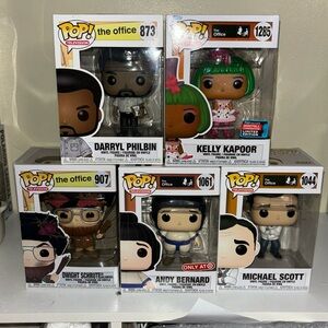 Bundle of The Office Funko Pops! Includes One exclusive and one Limited edition